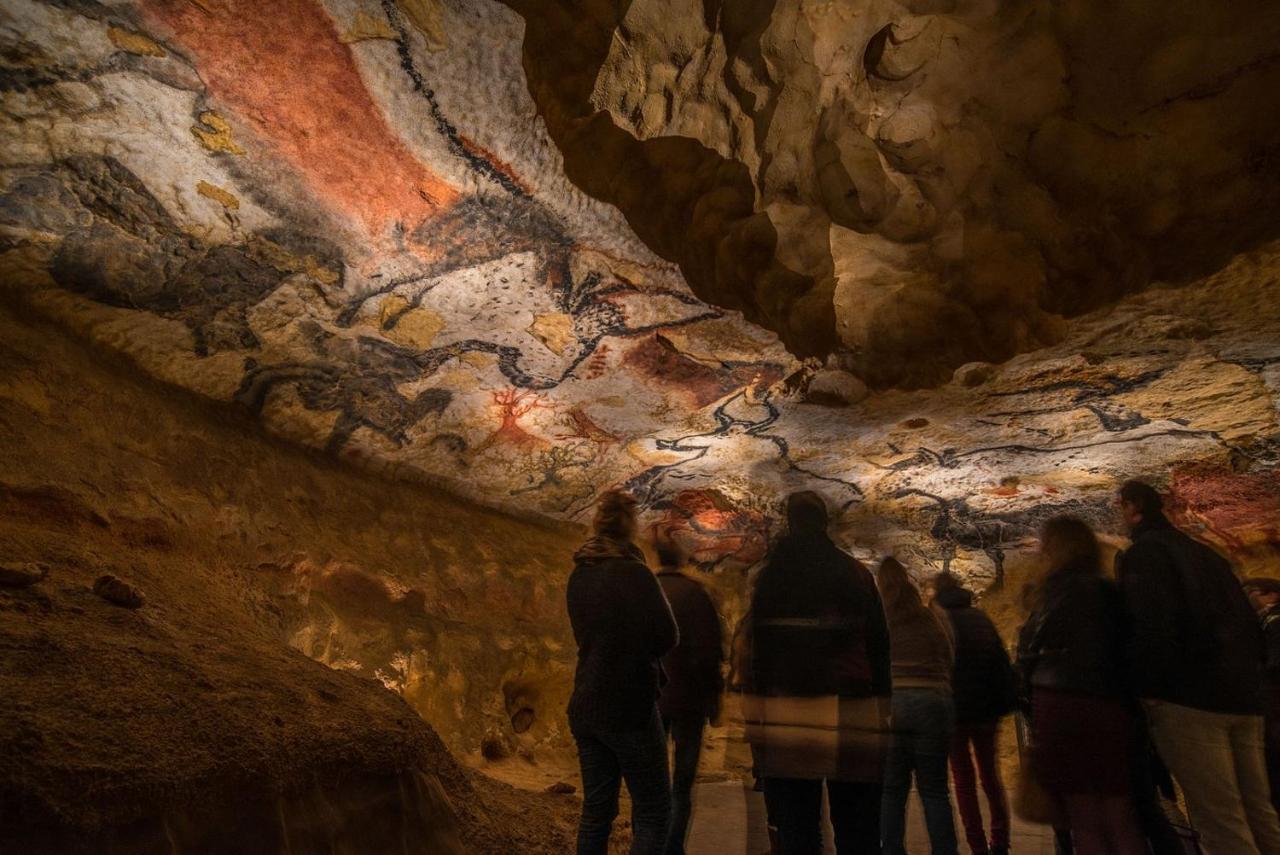 La Vieille Ferme: superbe complexe de 3 gîtes en pierre avec Piscine au coeur du Périgord Noir Saint-Genies Exterior foto