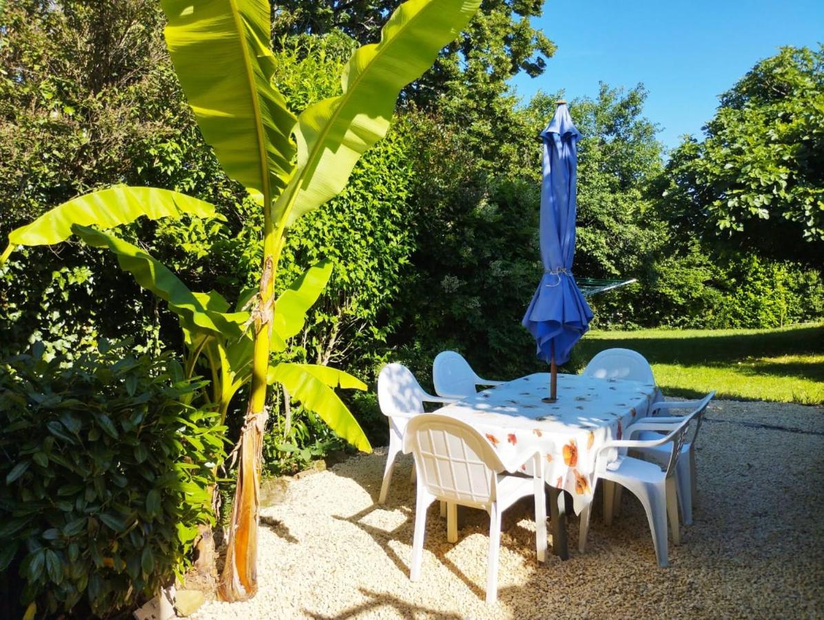 La Vieille Ferme: superbe complexe de 3 gîtes en pierre avec Piscine au coeur du Périgord Noir Saint-Genies Exterior foto